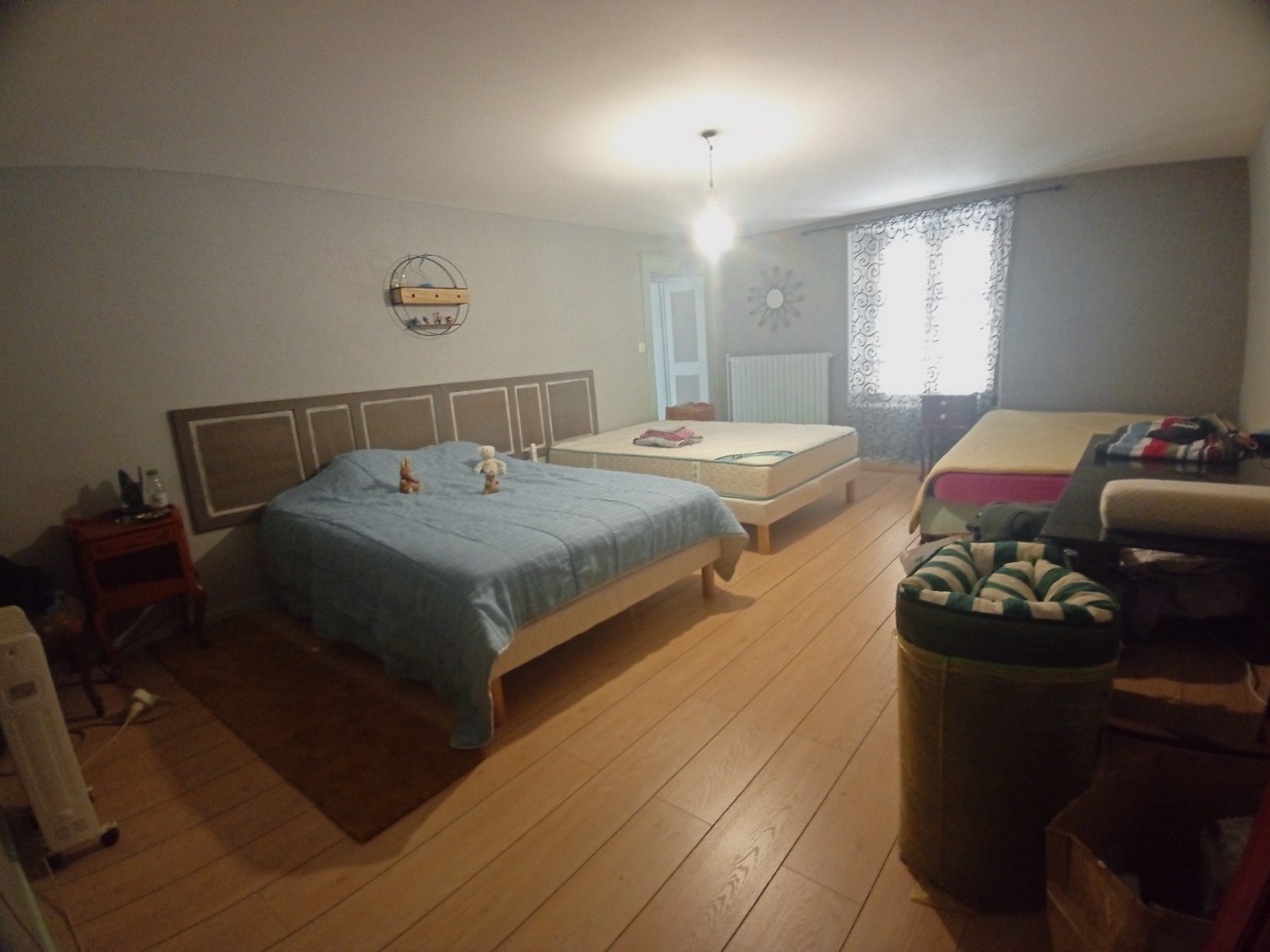 Photo 1